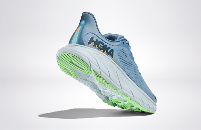HOKA Laufschuh blau
